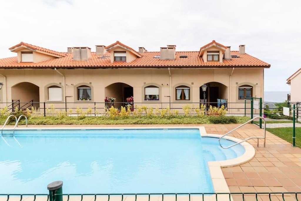 Casa De Las Flores - Apartamento Con Jardin Privado Frente A La Playa De Comillas Exterior foto